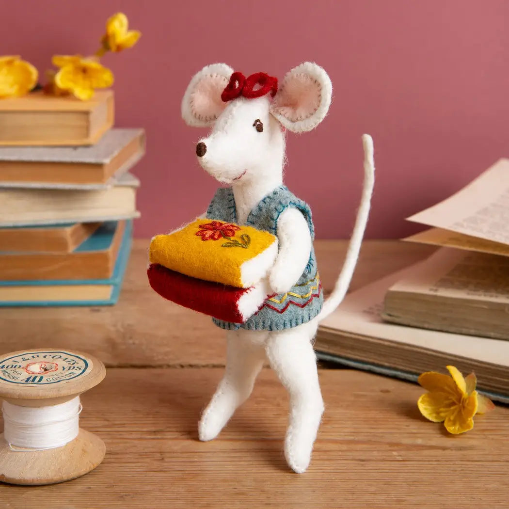 Little Mouse Librarian Felt Craft Mini KIT