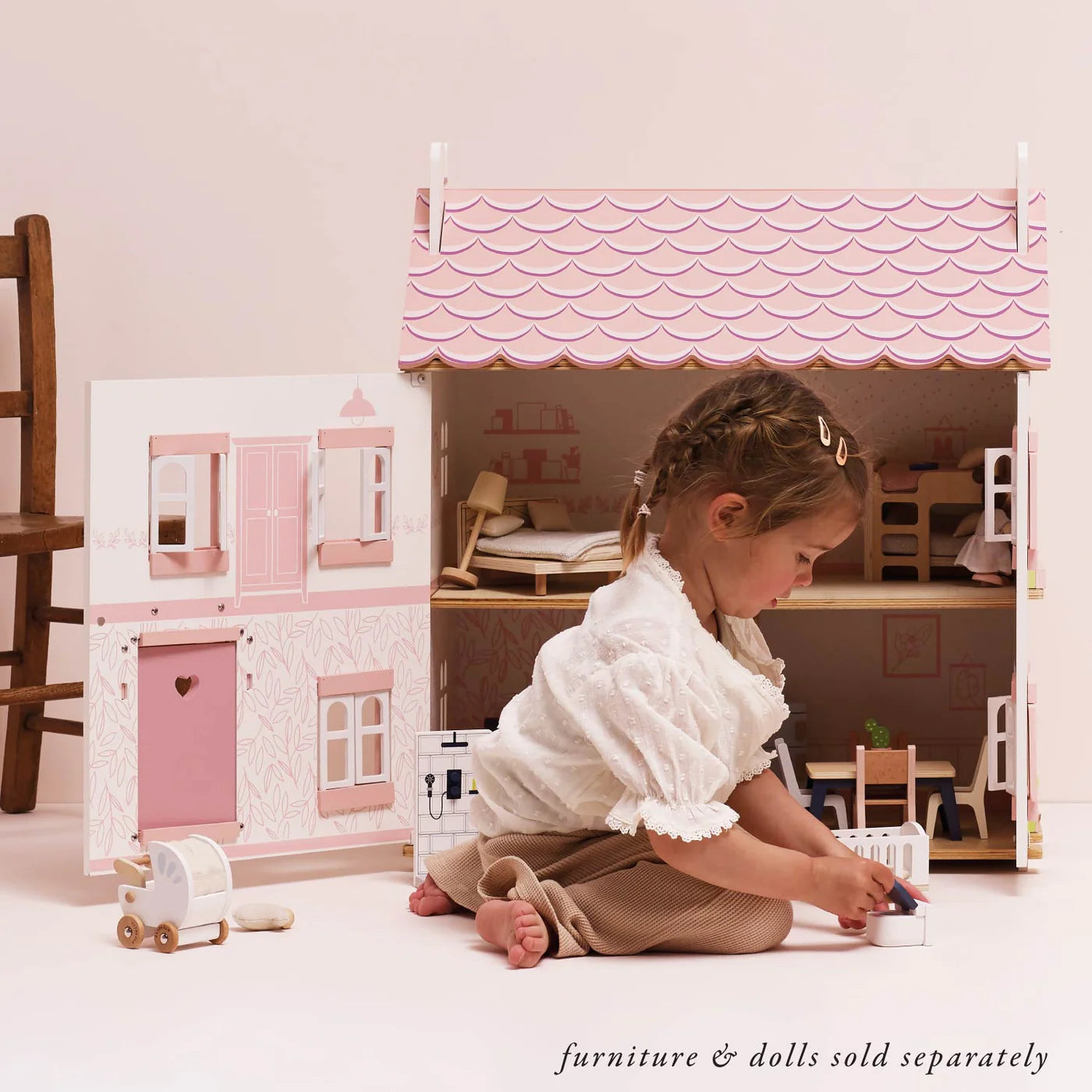 Le Toy Van Sophie's Wooden Dolls House - Award-Winning Dollhouse Voted Best by Mumsnet 2025