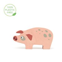 13 Farmyard Stacking Animals & shelf