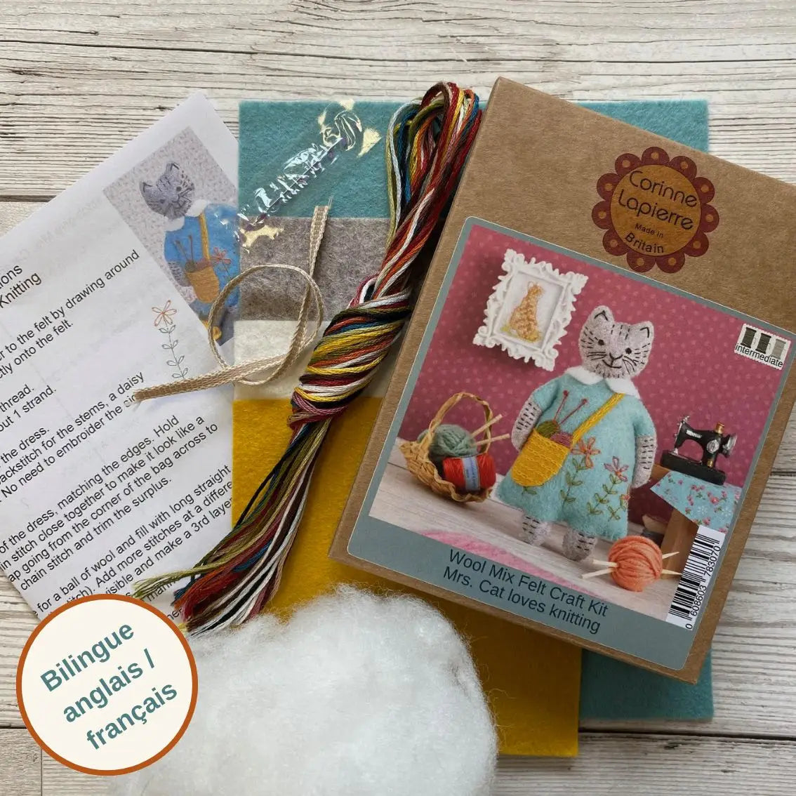 Mrs. Cat Loves Knitting Felt Craft Mini KIT
