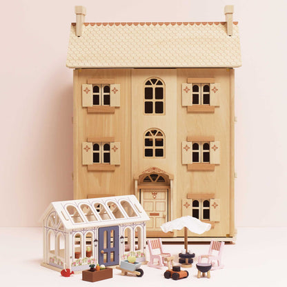 Nature Wooden Dolls House