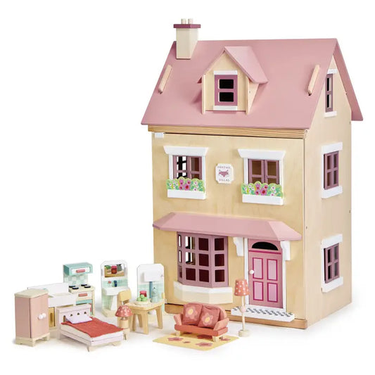 Foxtail Villa with starter furniture